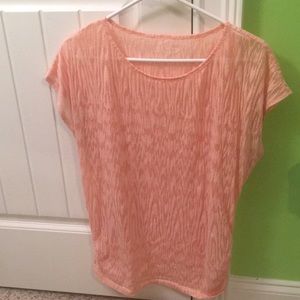 Peach short sleeve shirt